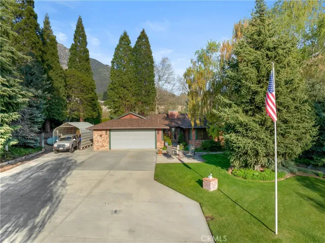 38309 Oak Glen Road, Yucaipa, California 92399