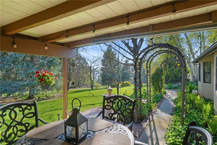 38309 Oak Glen Road, Yucaipa, California 92399