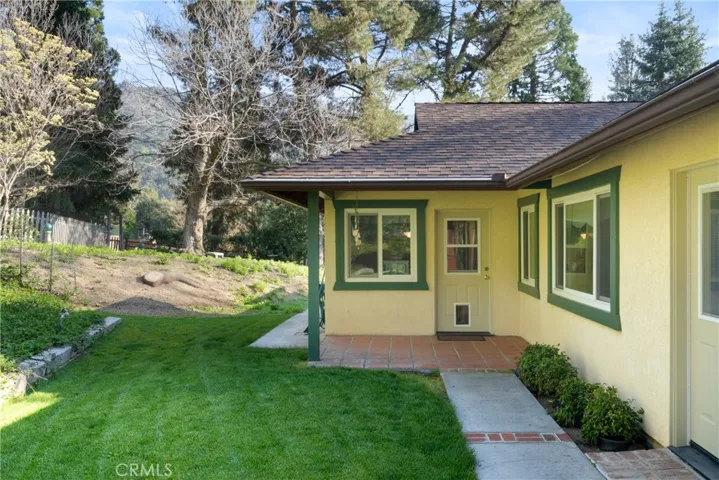 38309 Oak Glen Road, Yucaipa, California 92399