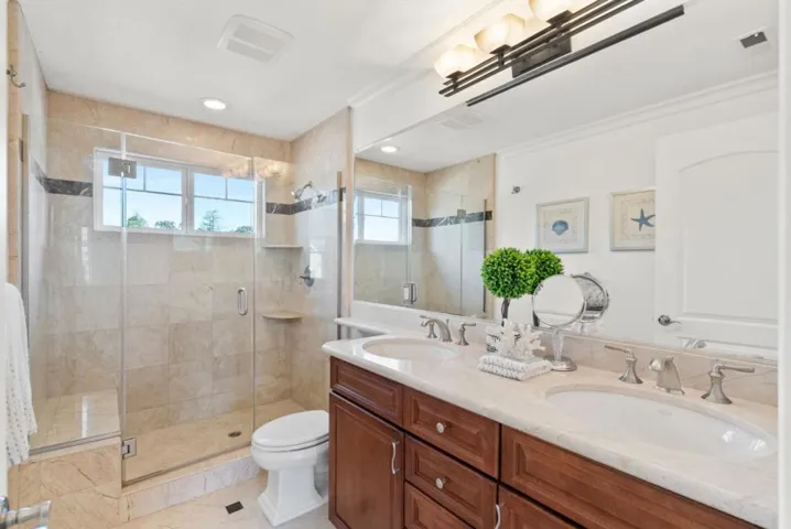 286 Monroe Drive, Mountain View, California 94040