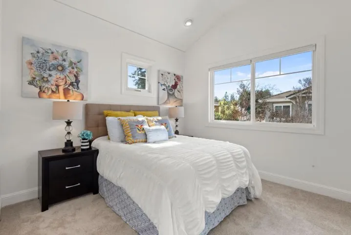 286 Monroe Drive, Mountain View, California 94040