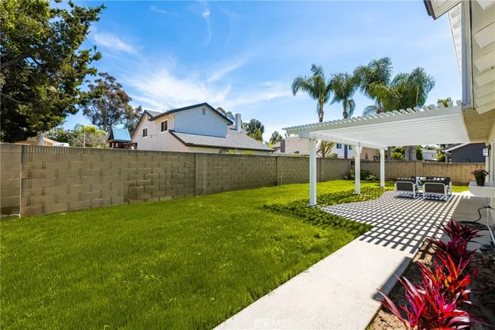 7584 E Paseo Laredo, Anaheim Hills, California 92808