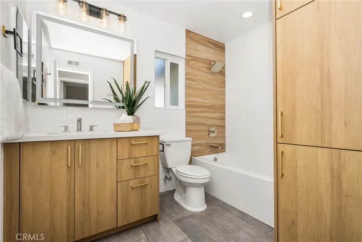 7584 E Paseo Laredo, Anaheim Hills, California 92808