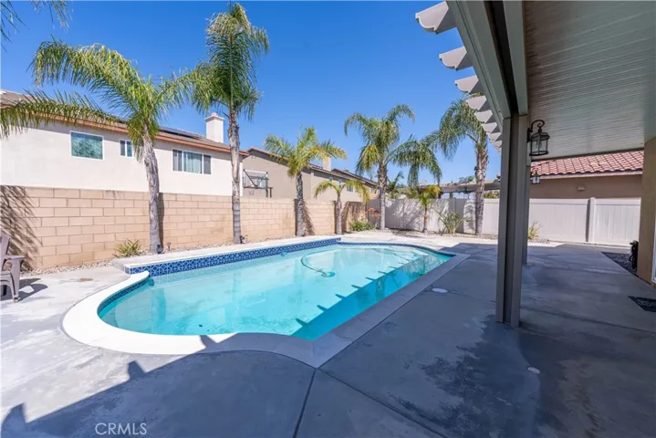 6653 Citrine Court, Jurupa Valley, California 91752