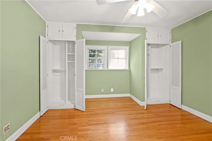 408 N Beachwood Drive, Burbank, California 91506