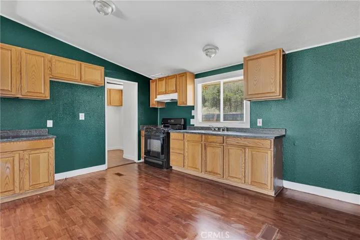 16685 State Highway 173, Hesperia, California 92345