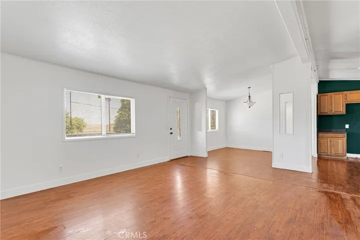 16685 State Highway 173, Hesperia, California 92345