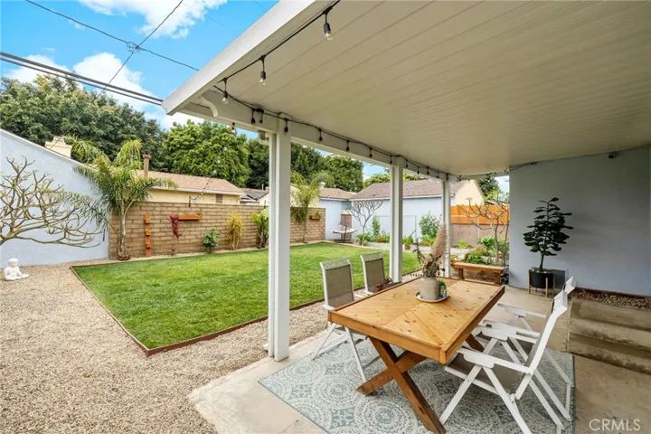 7044 E Parkcrest Street, Long Beach, California 90808