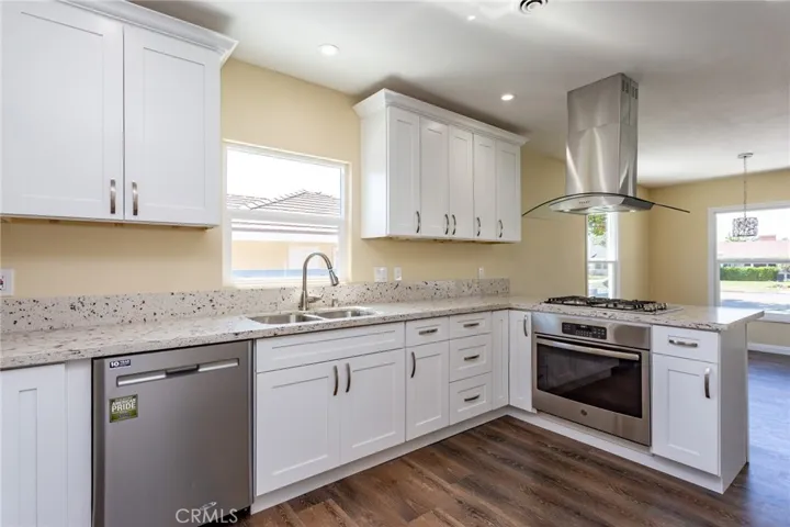 1404 E Palm Avenue, Orange, California 92866