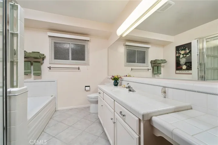 533 Baughman Avenue, Claremont, California 91711