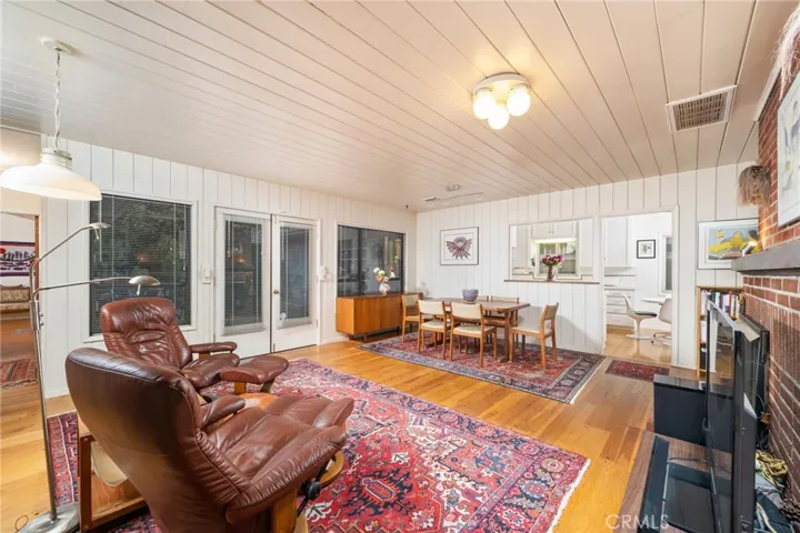 533 Baughman Avenue, Claremont, California 91711