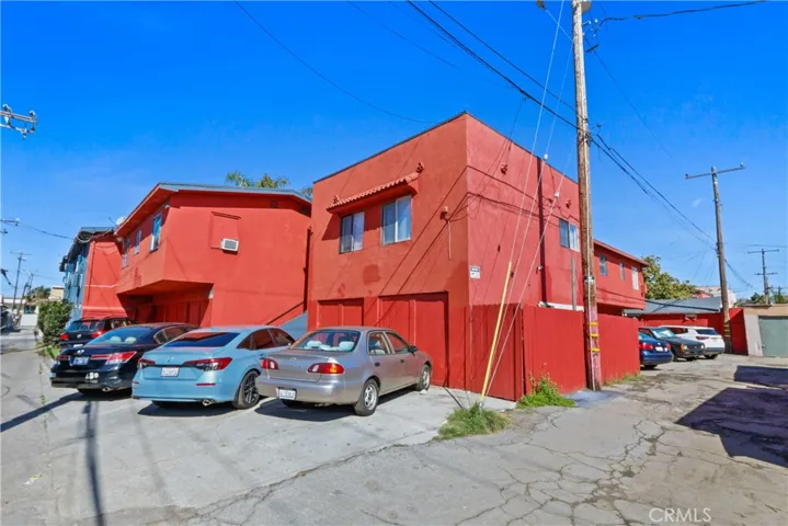 728 Cerritos Avenue, Long Beach, California 90813