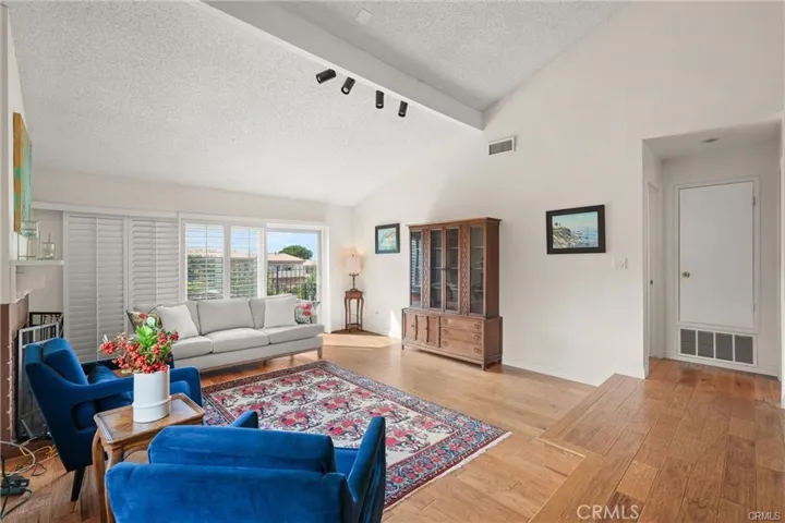 28137 Ridgepoint Court, Rancho Palos Verdes, California 90275
