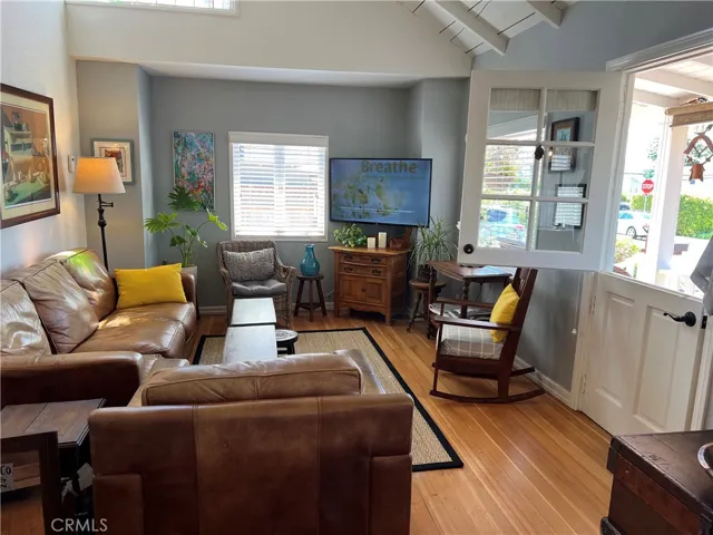 1262 Catalina, Laguna Beach, California 92651