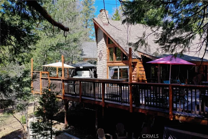 173 Hillcrest Court, Lake Arrowhead, California 92352