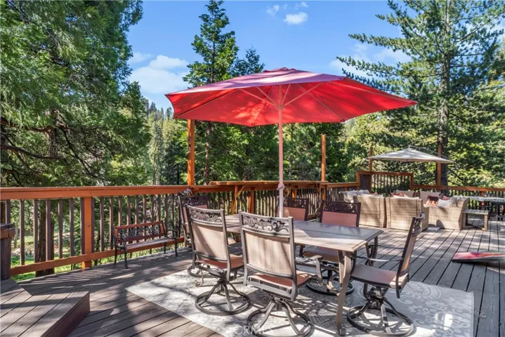 173 Hillcrest Court, Lake Arrowhead, California 92352