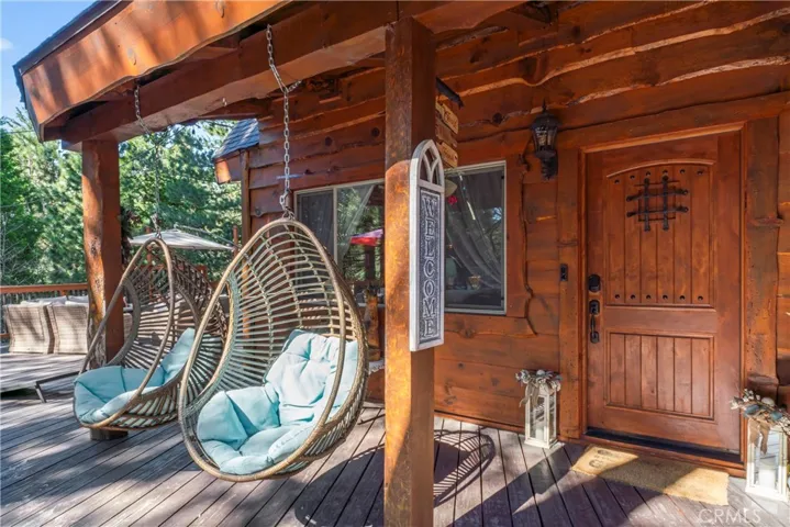 173 Hillcrest Court, Lake Arrowhead, California 92352