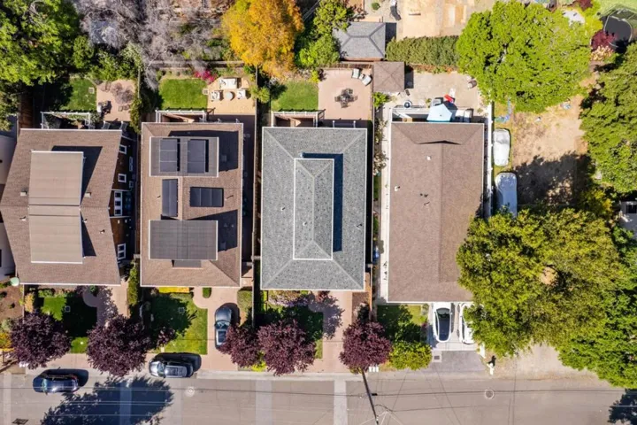 943 Loraine Avenue, Los Altos, California 94024