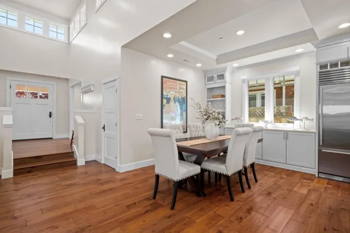 943 Loraine Avenue, Los Altos, California 94024