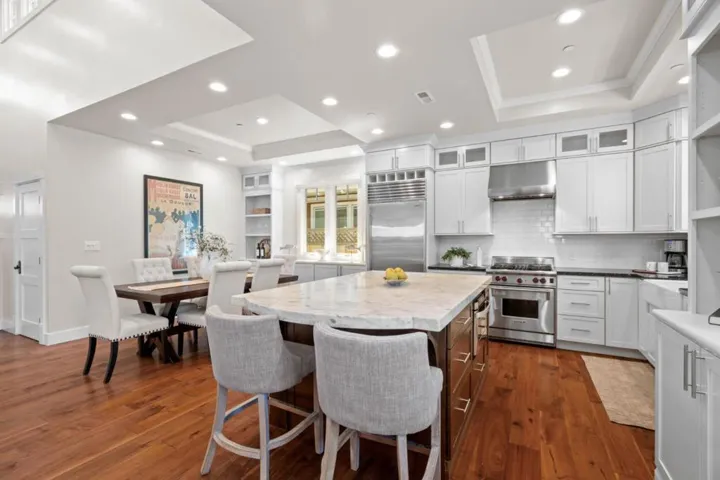 943 Loraine Avenue, Los Altos, California 94024