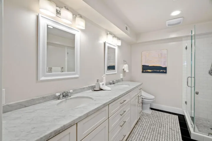 943 Loraine Avenue, Los Altos, California 94024