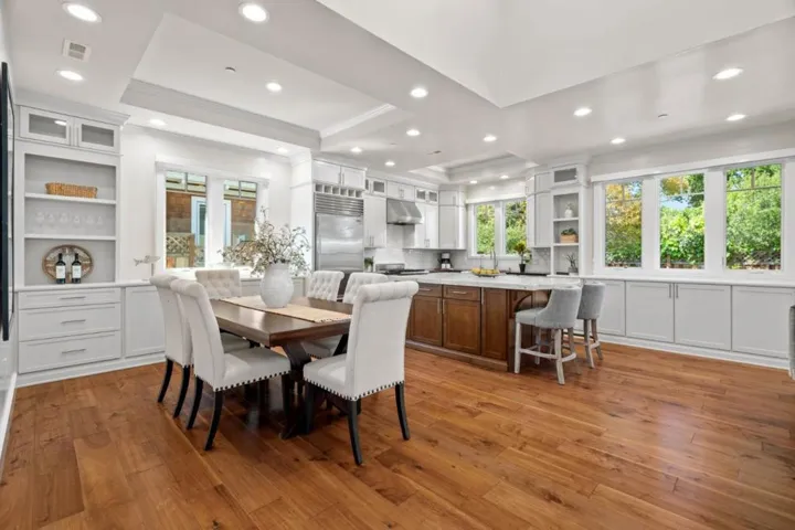 943 Loraine Avenue, Los Altos, California 94024