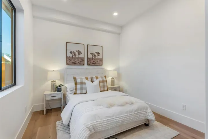 18890888 Pendergast Avenue, Cupertino, California 95014