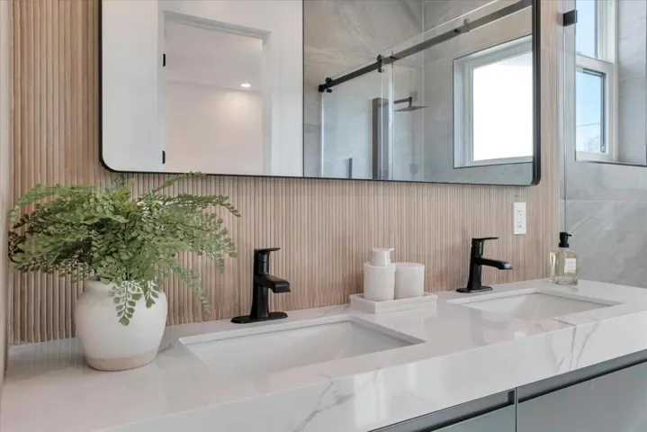 18890888 Pendergast Avenue, Cupertino, California 95014