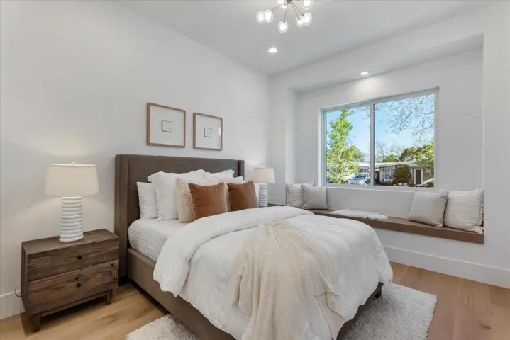 18890888 Pendergast Avenue, Cupertino, California 95014