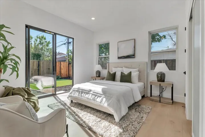 18890888 Pendergast Avenue, Cupertino, California 95014