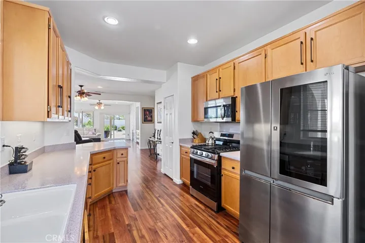 Large counter space