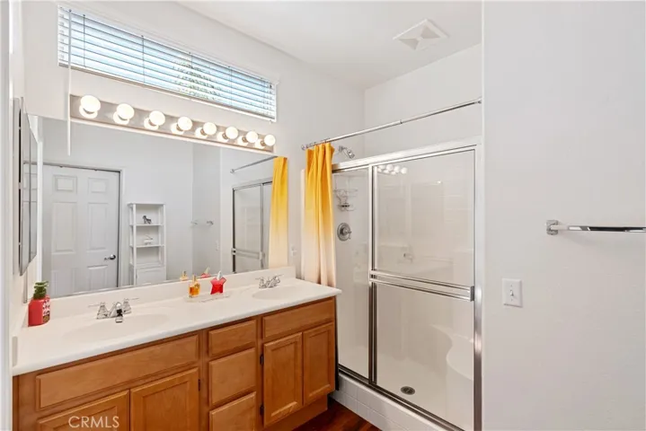 Double vanity