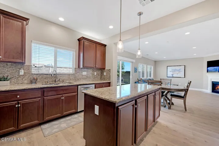 7092 Crimora Ave- HsHProd -20