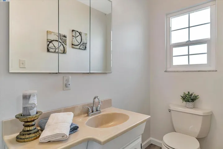 1044 Redondo Way, Livermore, California 94550