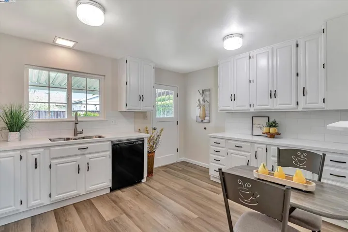 1044 Redondo Way, Livermore, California 94550