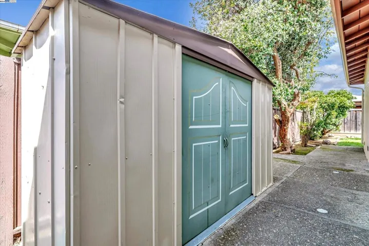 1044 Redondo Way, Livermore, California 94550