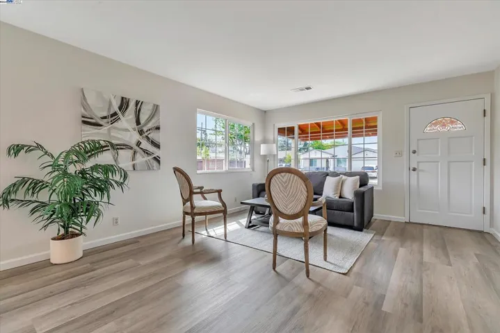 1044 Redondo Way, Livermore, California 94550