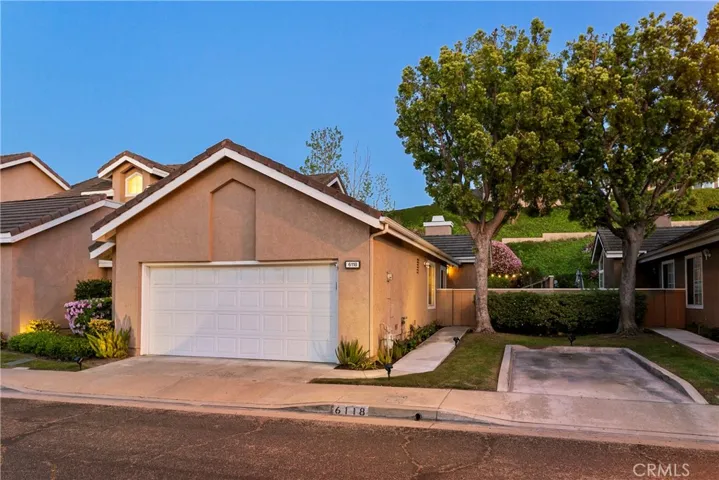 6118 E Garnet Circle, Anaheim Hills, California 92807