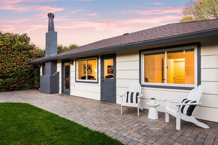 522 Jackson Drive, Palo Alto, California 94303