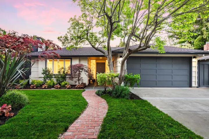 522 Jackson Drive, Palo Alto, California 94303