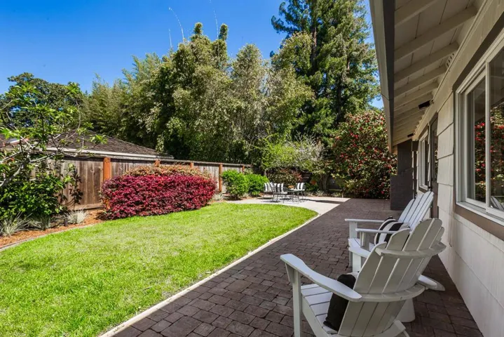 522 Jackson Drive, Palo Alto, California 94303