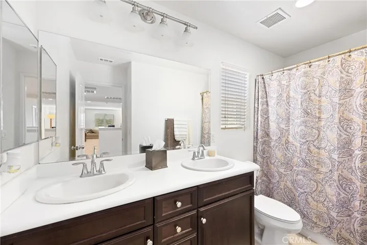 Bathroom #2