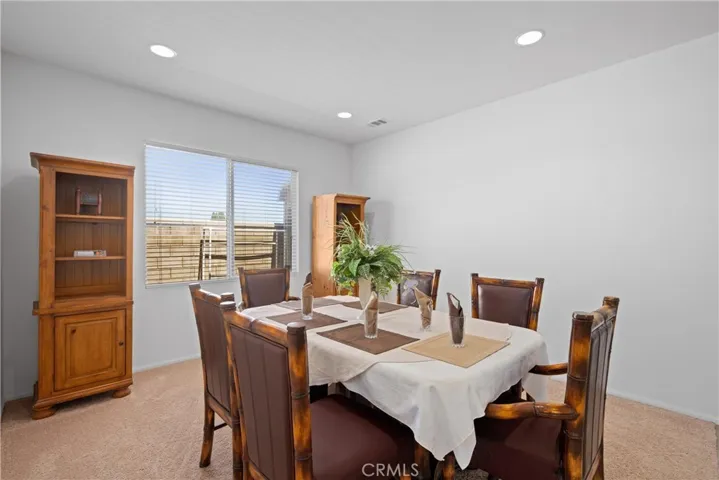 Formal Dining