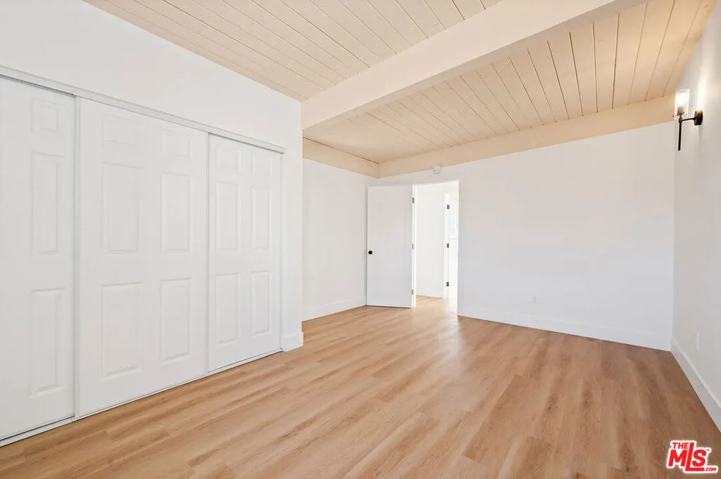 1552 W Vernon Avenue, Los Angeles, California 90062 home-pic-31