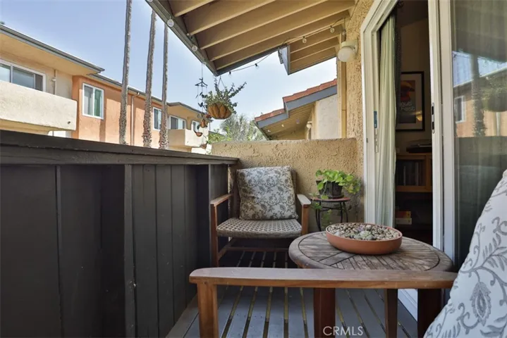 15425 Sherman Way 237, Van Nuys, California 91406