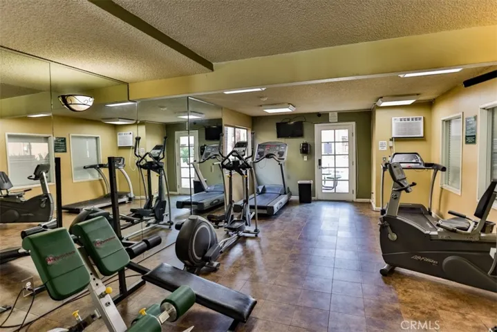 15425 Sherman Way 237, Van Nuys, California 91406