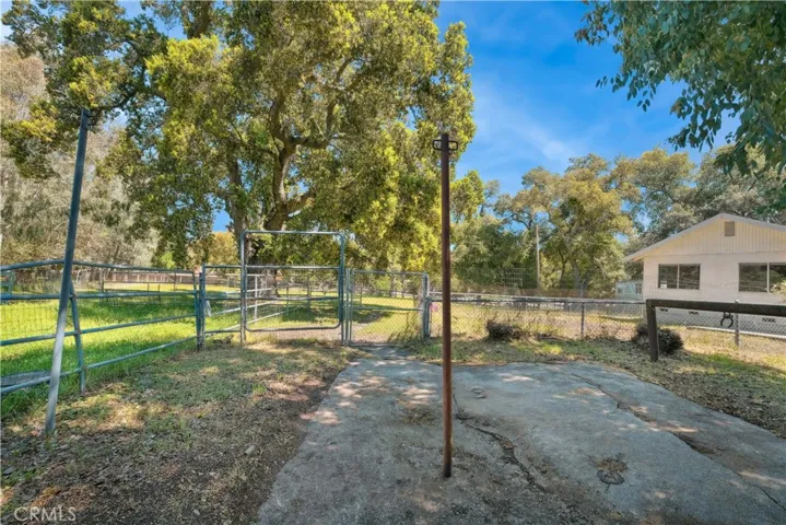 8965 San Gabriel Road, Atascadero, California 93422