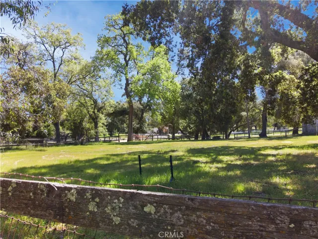 8965 San Gabriel Road, Atascadero, California 93422