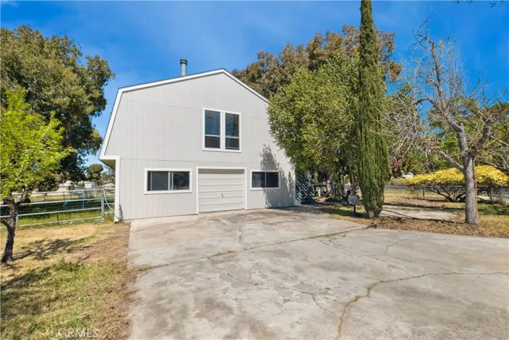 8965 San Gabriel Road, Atascadero, California 93422