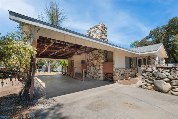 8965 San Gabriel Road, Atascadero, California 93422